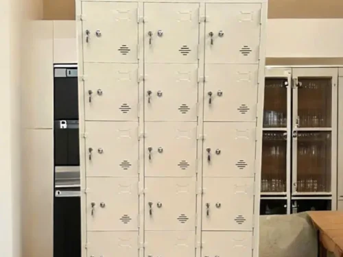 Tủ sắt locker 1