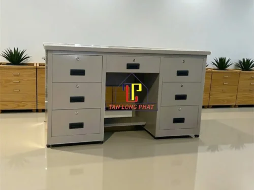 Bàn sắt 70x1m4
