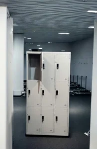 Tủ sắt locker 9 ngăn